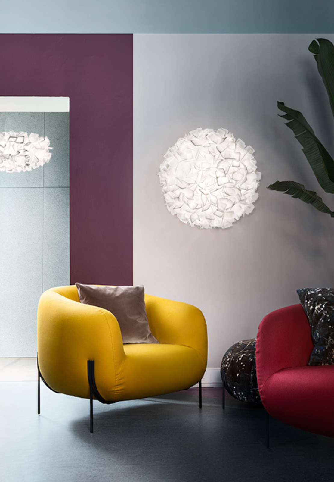Slamp Veli Ceiling/wall White - Lampada da parete o soffitto di design realizzata a mano dalle forme avvolgenti e sinuose. Taglia Medium.